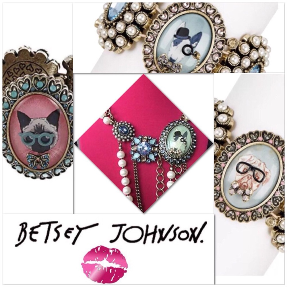 Betsey Johnson Cameo Statement Necklace & Bracelet